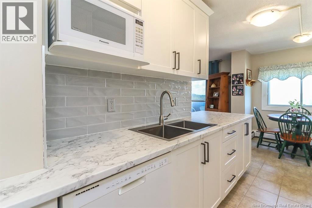 310 Woodward Unit# 909, Saint John, New Brunswick  E2K 2L1 - Photo 7 - NB146357