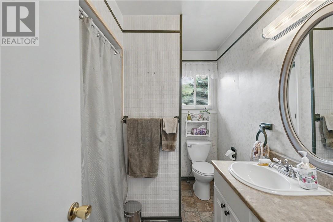 1493 Lansing Avenue, Sudbury, Ontario  P3A 4E1 - Photo 18 - 2129999