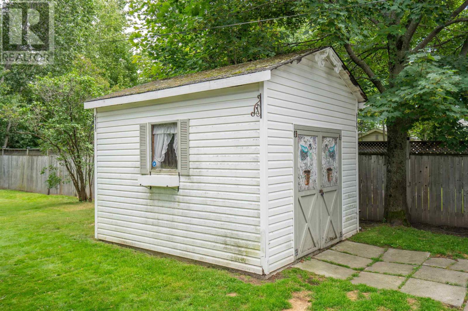 16 Retta St, Sault Ste. Marie, Ontario  P6A 4B8 - Photo 31 - SM262304