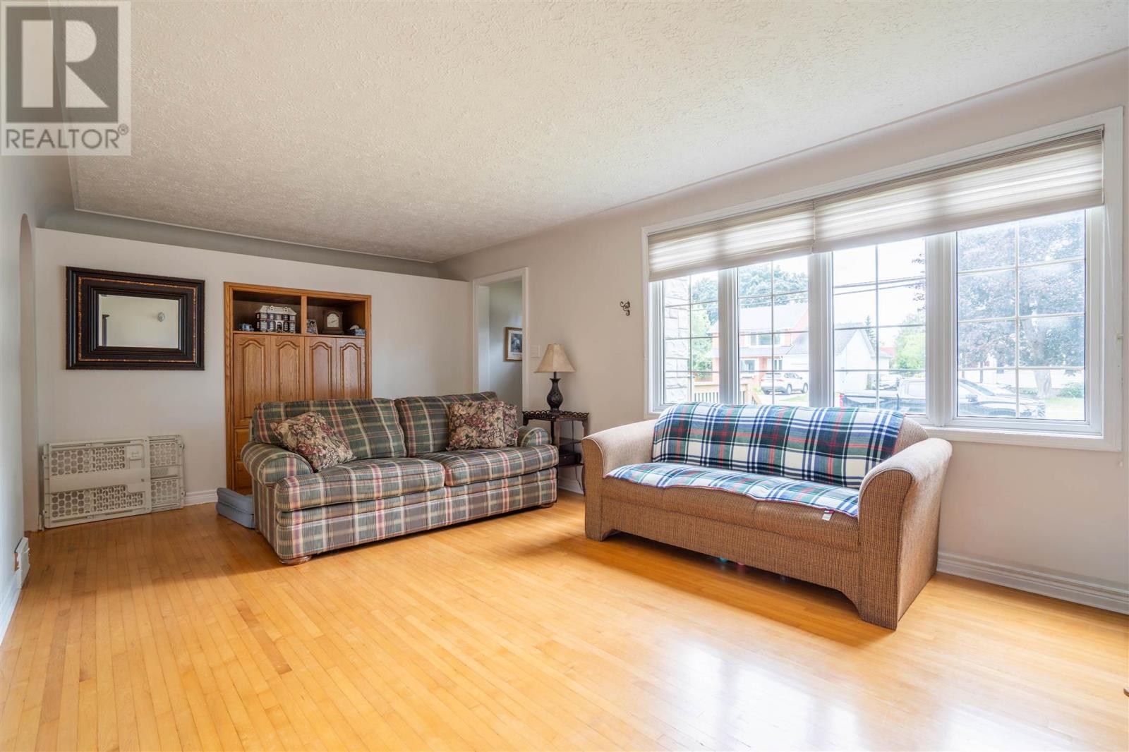 16 Retta St, Sault Ste. Marie, Ontario  P6A 4B8 - Photo 5 - SM262304