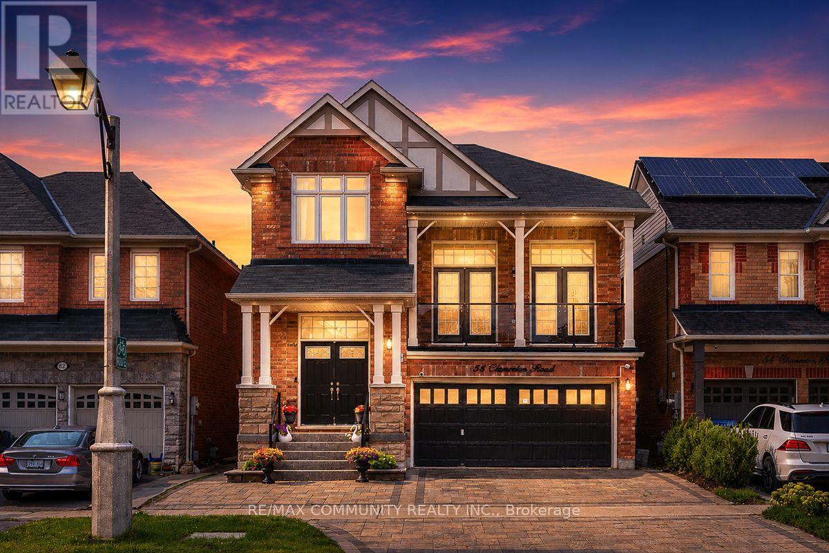 58 Clamerten Road, Whitchurch-Stouffville, Ontario  L4A 0E8 - Photo 2 - N13621466