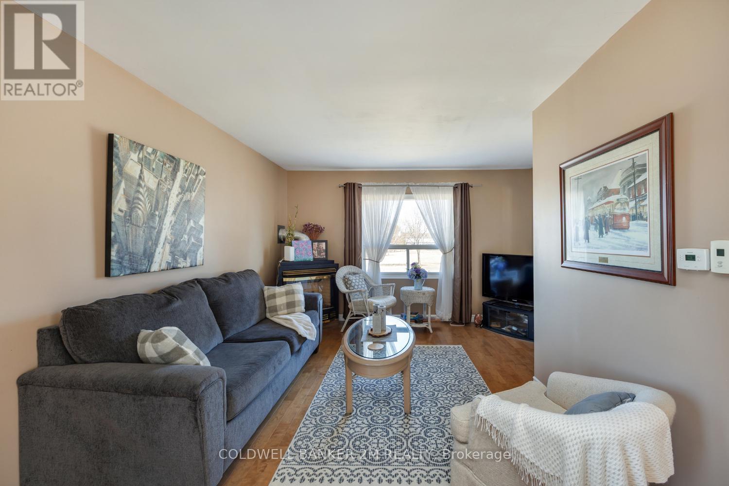 5728 Gilmore Road, Clarington, Ontario  L0A 1J0 - Photo 18 - E13710488