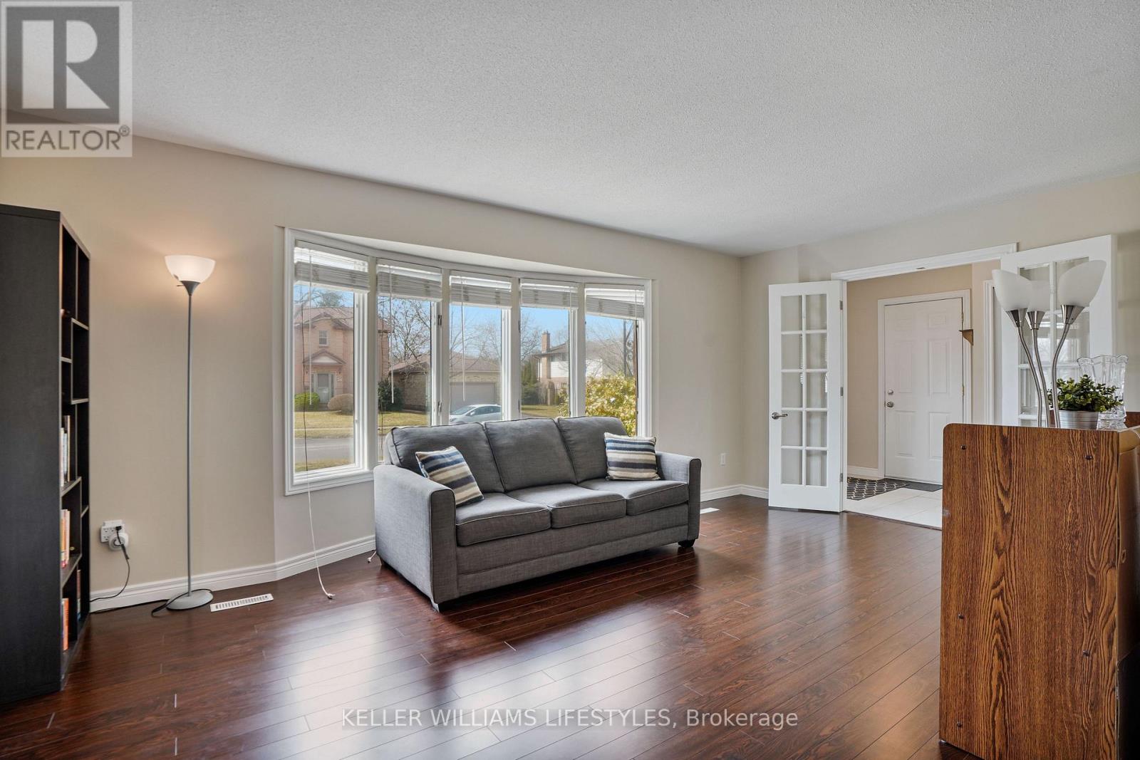 27 Woodborough Street, London North, Ontario  N6H 4R3 - Photo 10 - X13710452