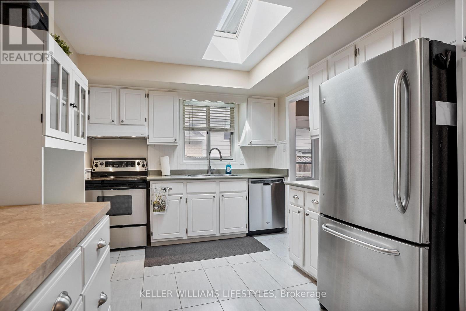 27 Woodborough Street, London North, Ontario  N6H 4R3 - Photo 14 - X13710452