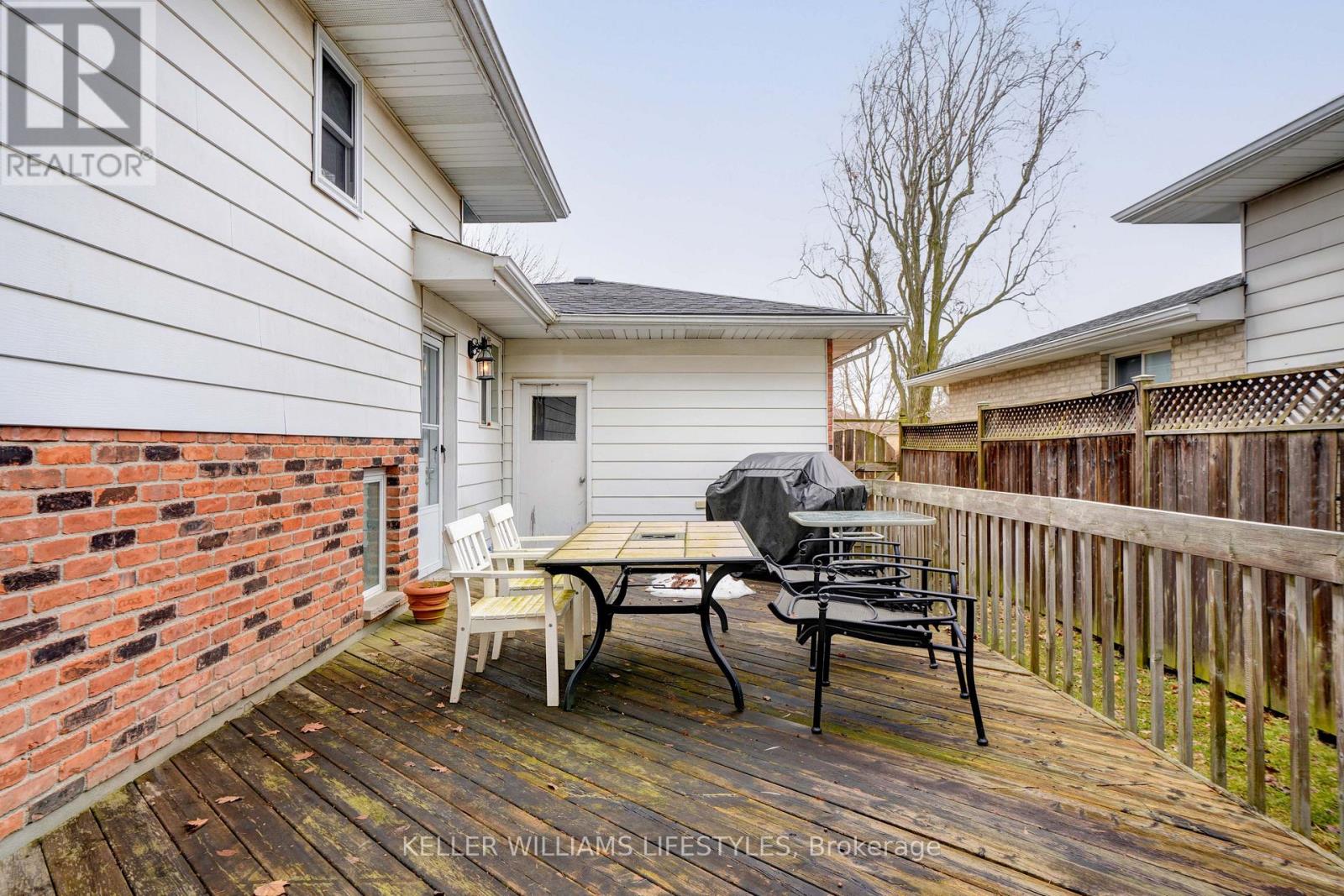27 Woodborough Street, London North, Ontario  N6H 4R3 - Photo 37 - X13710452