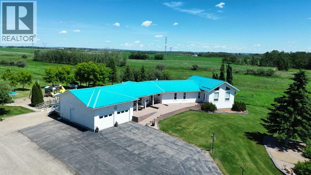 27556 Township Road 372, Rural Red Deer County, Alberta  T4G 0M5 - Photo 4 - A2285163