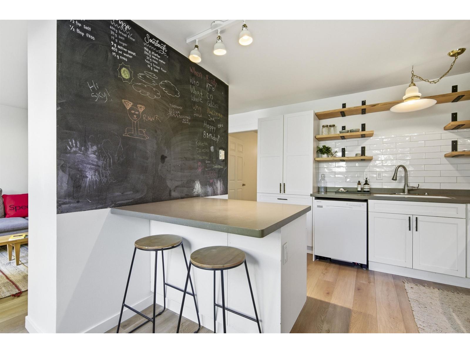 205 33165 2nd Avenue, Mission, British Columbia  V2V 6T8 - Photo 12 - R3130316