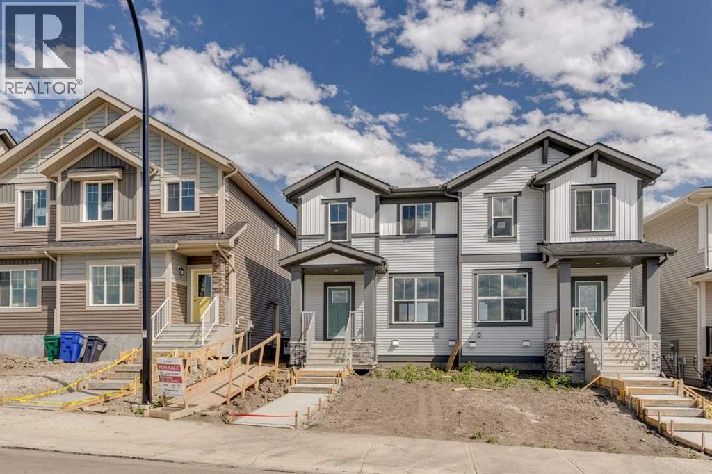 59 Appaloosa Way, Cochrane, Alberta  T4C 3B7 - Photo 4 - A2332950