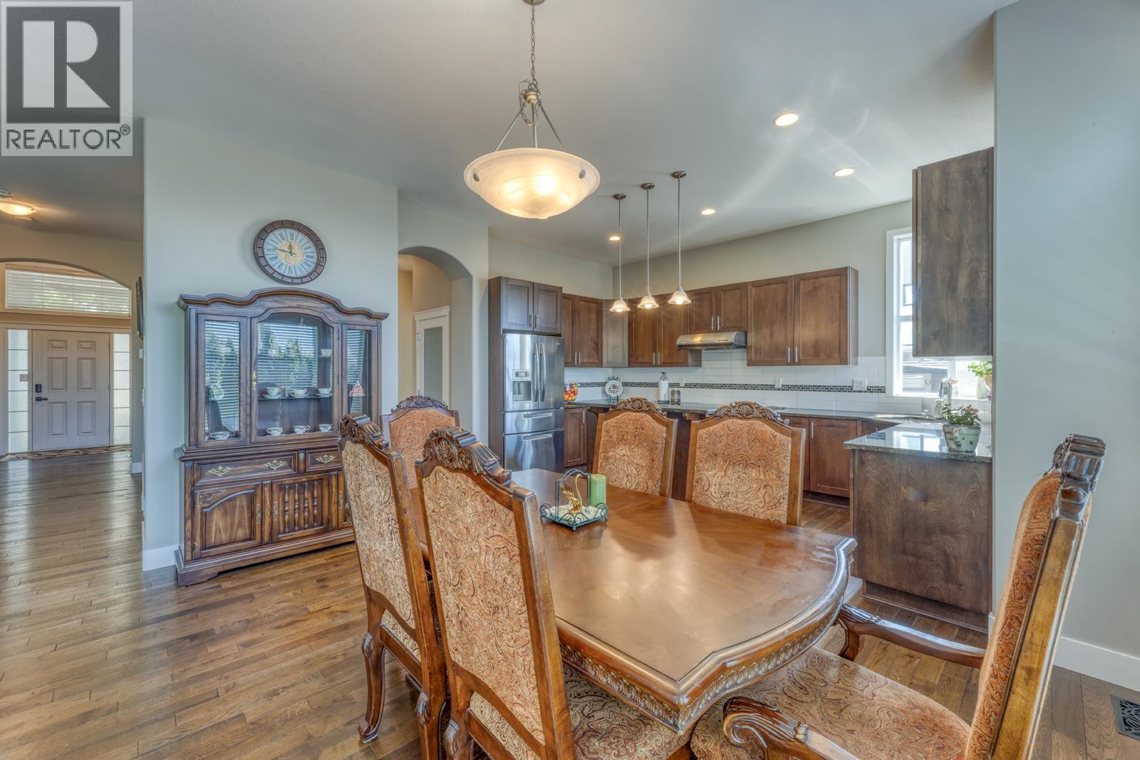 1338 Fifeshire Street, Coquitlam, British Columbia  V3E 0C8 - Photo 13 - R3158233