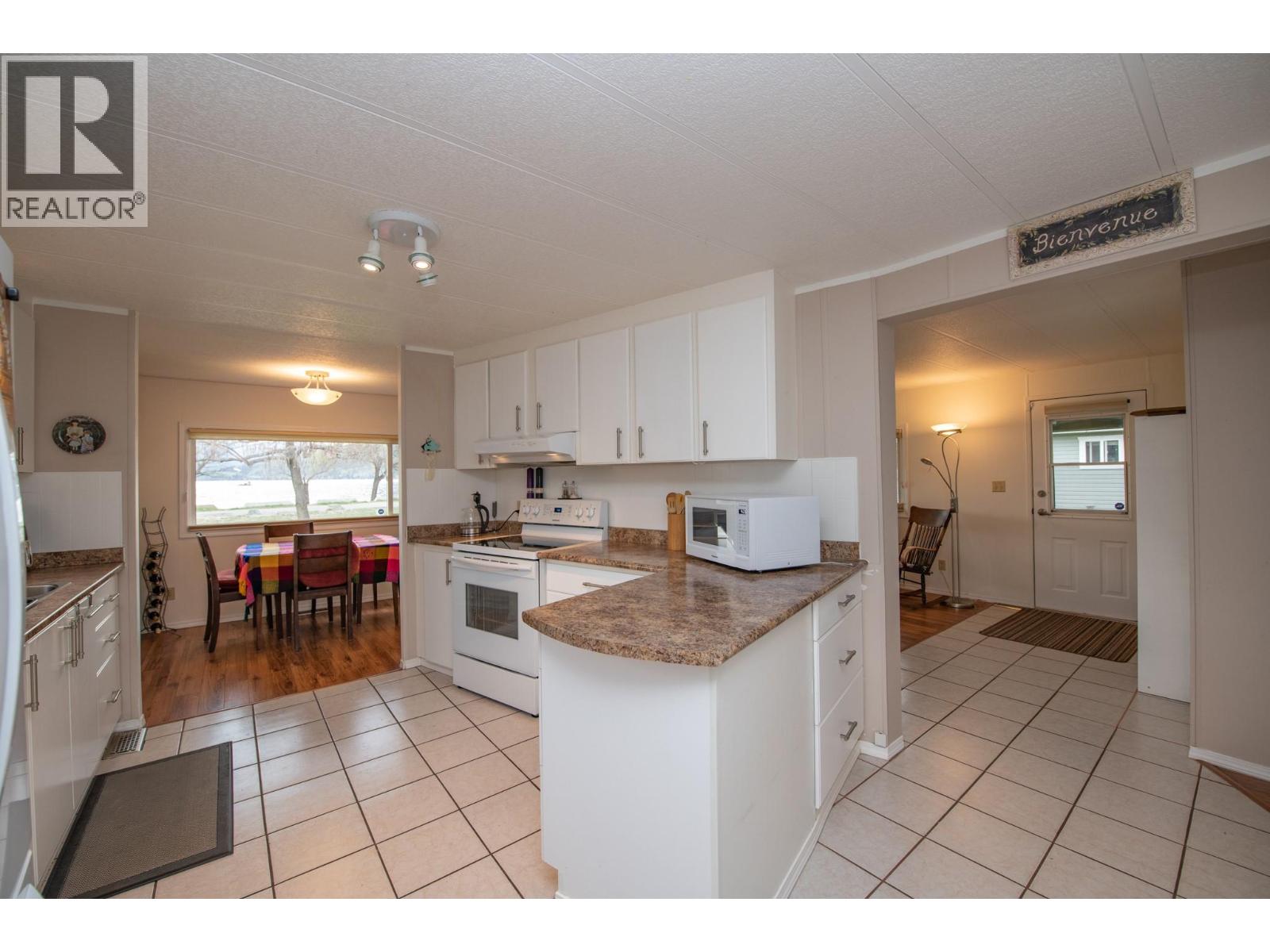 2727 Lakeshore Road Unit# 48, Vernon, British Columbia  V1H 1X5 - Photo 12 - 10384446