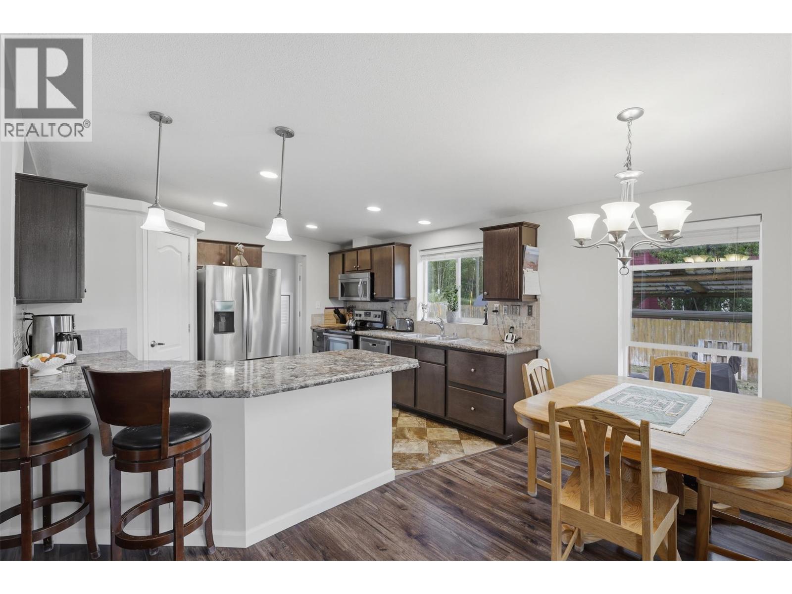 3025 Powell Road, Kamloops, British Columbia  V0E 3E1 - Photo 4 - 10389921