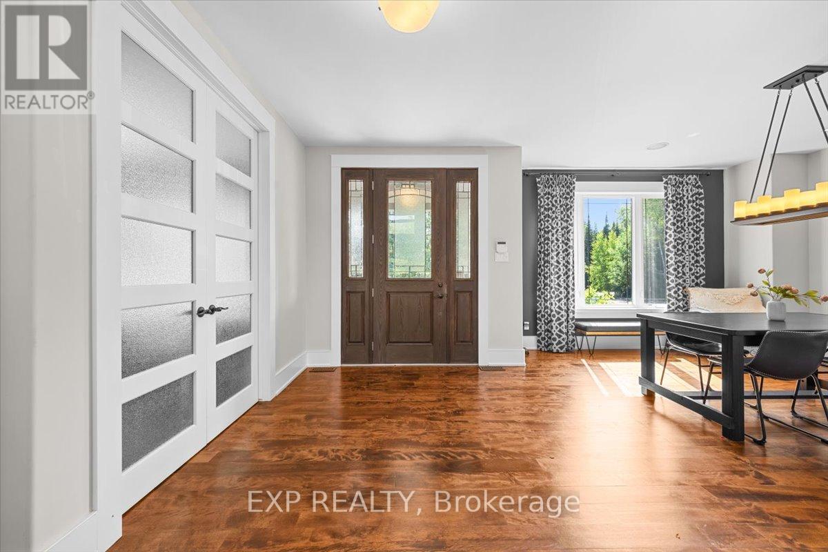130 Ironstone Court, Ottawa, Ontario  K2S 0L4 - Photo 4 - X13710416