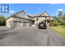 130 IRONSTONE COURT, Ottawa, Ontario