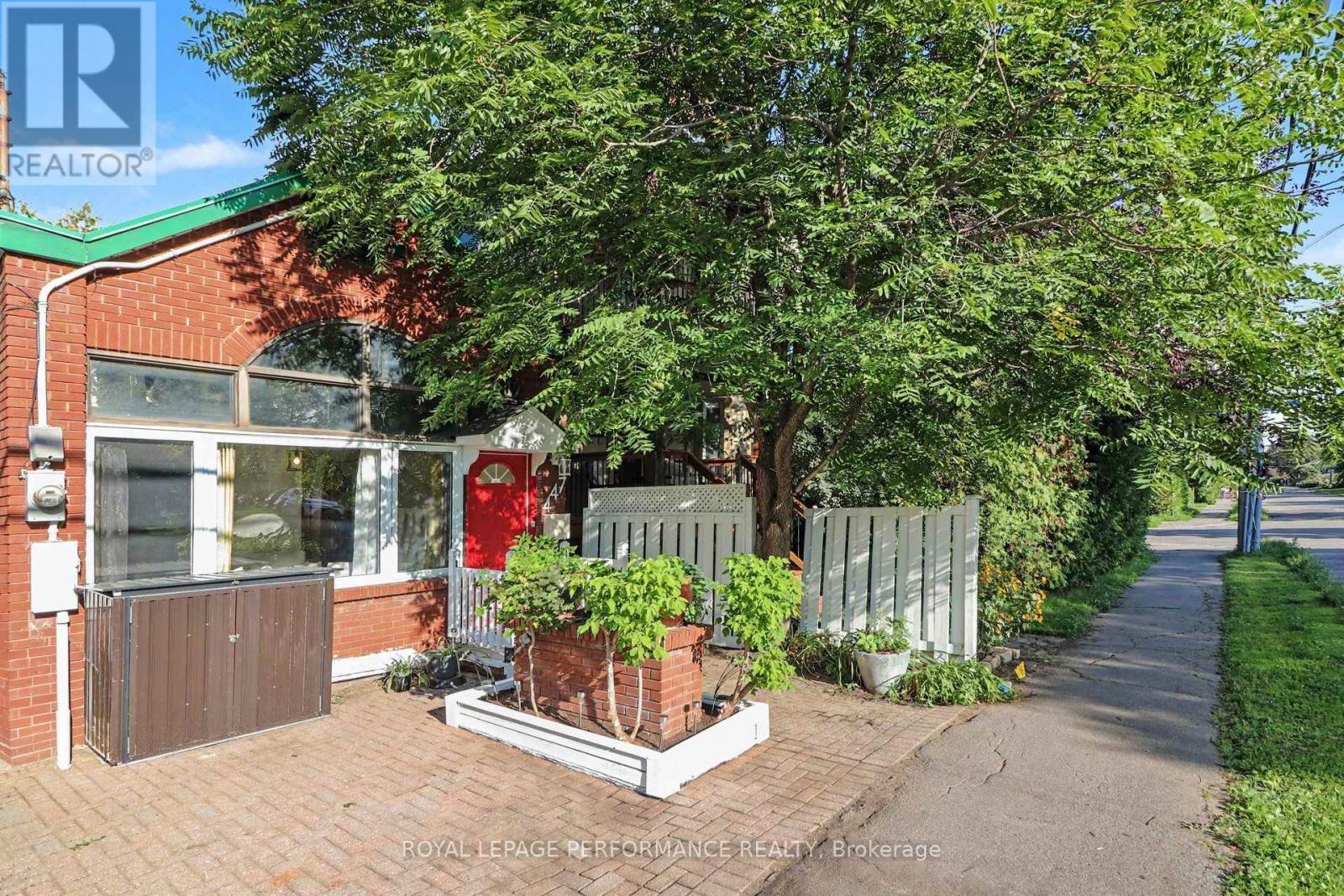 447 Hilson Avenue, Ottawa, Ontario  K1Z 6C2 - Photo 2 - X13710502