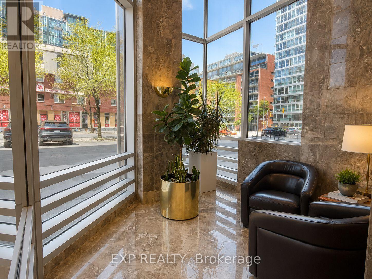 401 - 160 George Street, Ottawa, Ontario  K1N 9M2 - Photo 3 - X13710518