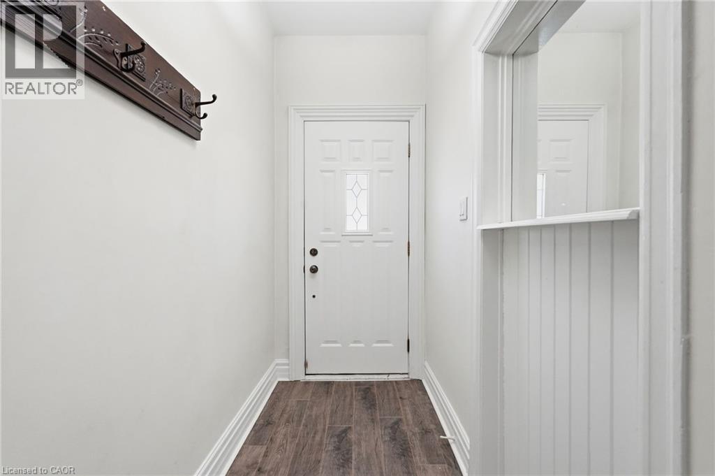 224 Balsam Avenue S, Hamilton, Ontario  L8M 3C1 - Photo 6 - 40823013