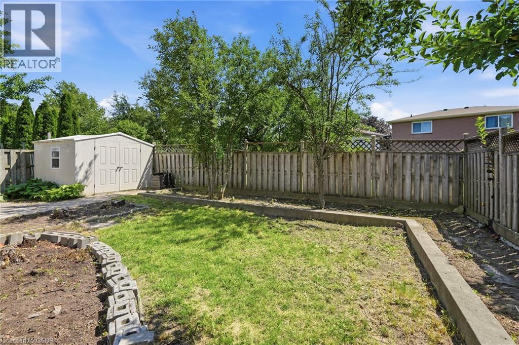 448 Stone Church Road E, Hamilton, Ontario  L9B 2A2 - Photo 31 - 40845118