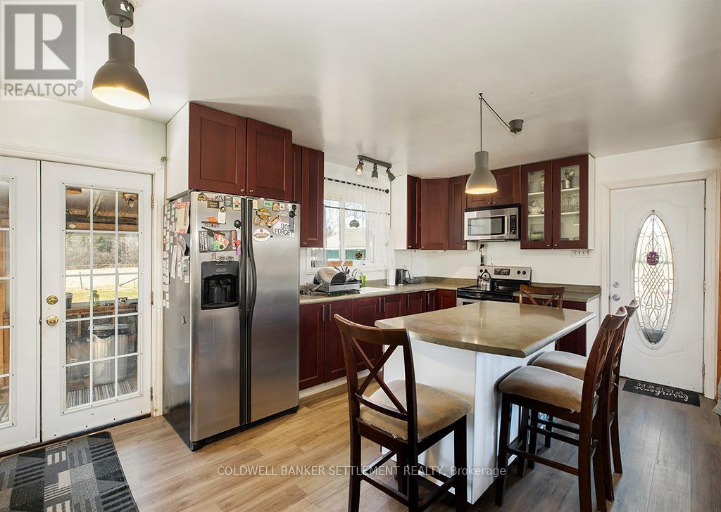 345 Elliott Road, Tay Valley, Ontario K7H 3C9 - Photo 5 - X13710434