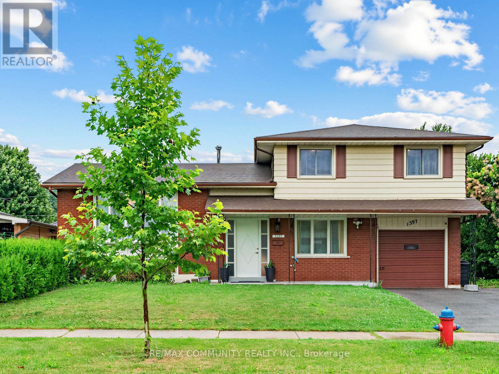 1397 Charles Drive, Burlington, Ontario  L7P 2C8 - Photo 2 - W13660956