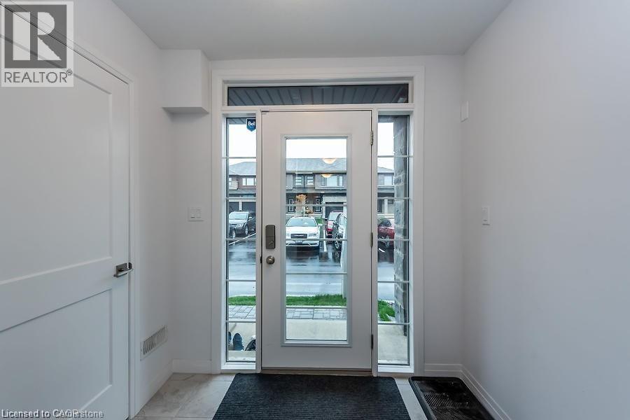 30 Times Square Boulevard Unit# 158, Stoney Creek, Ontario  L8J 0M1 - Photo 2 - 40858228