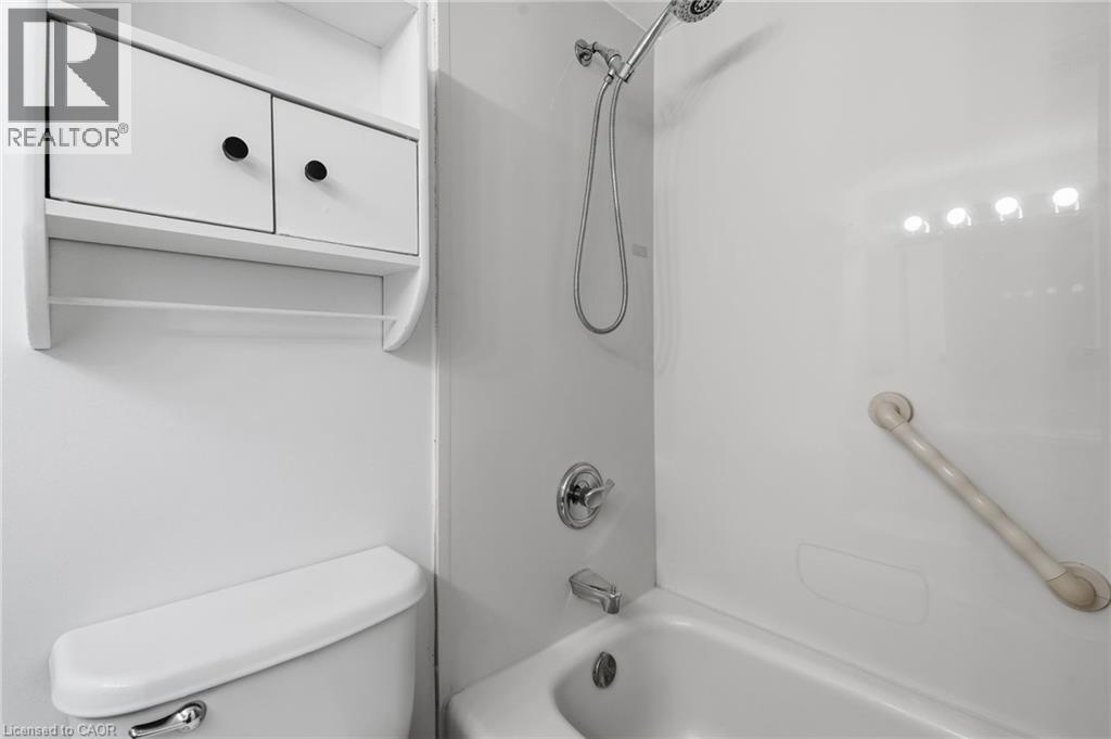 1415 Ghent Avenue Unit# 203, Burlington, Ontario  L7S 1X4 - Photo 10 - 40858178