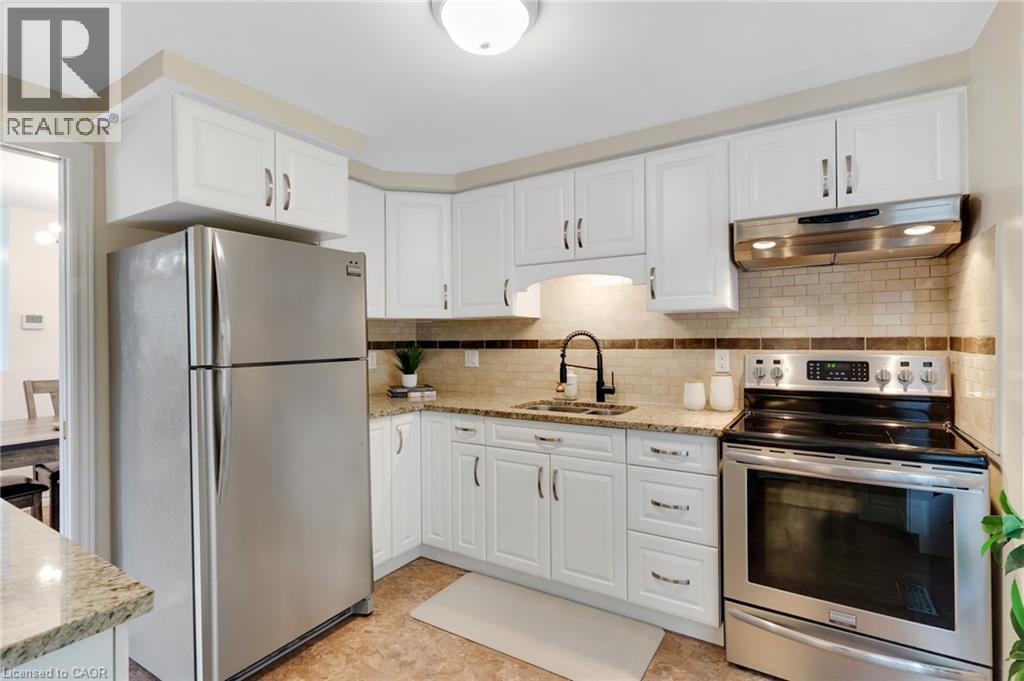 122 Foxridge Drive, Cambridge, Ontario  N3C 3M8 - Photo 11 - 40858164