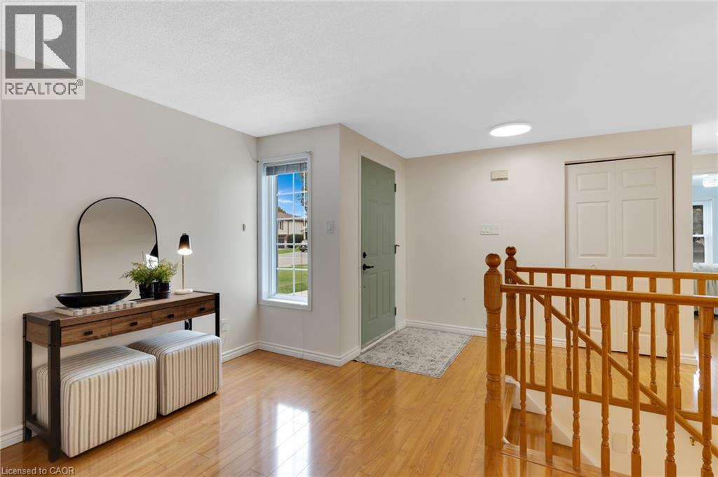 122 Foxridge Drive, Cambridge, Ontario  N3C 3M8 - Photo 5 - 40858164