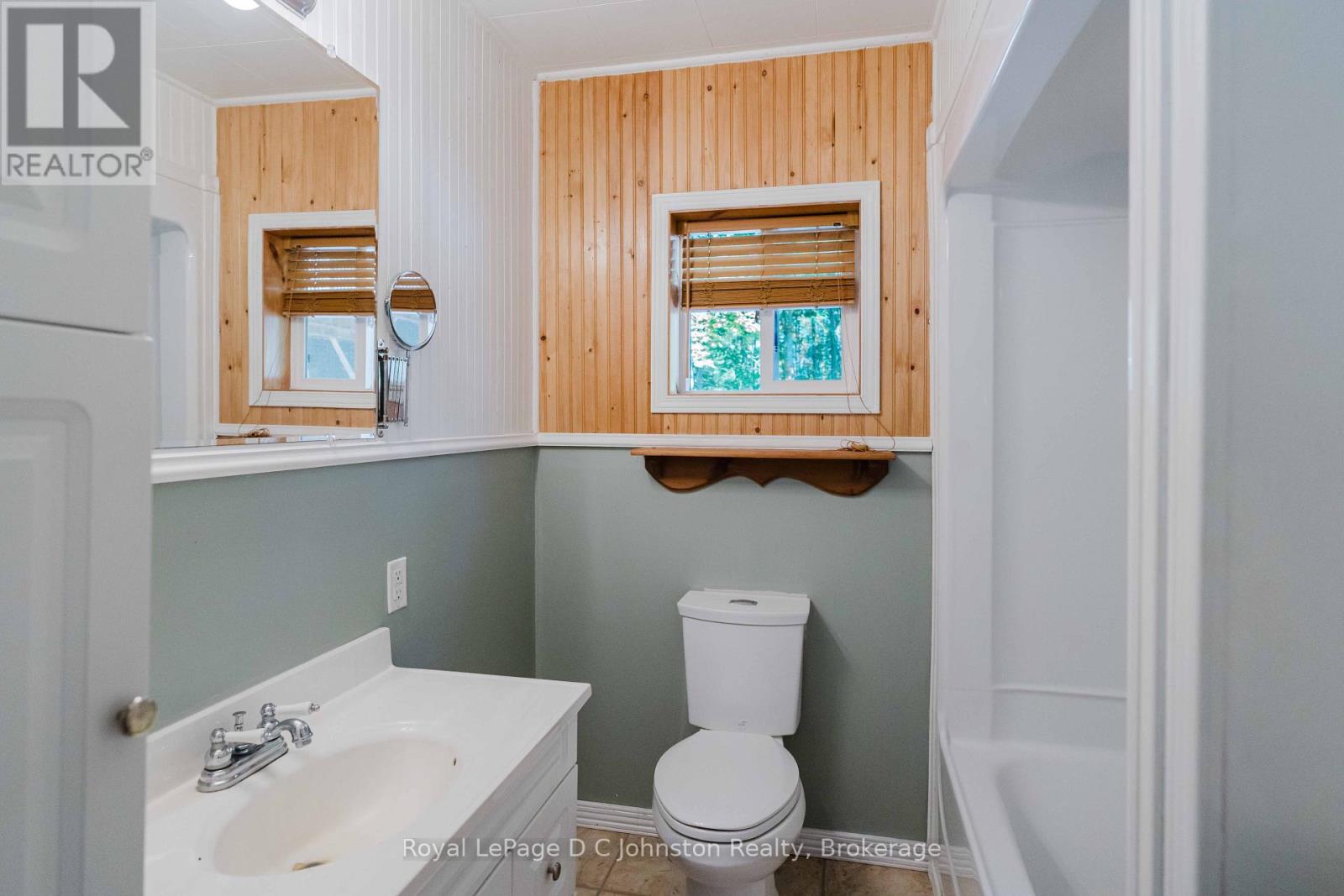 25 Avele Road, South Bruce Peninsula, Ontario  N0H 2T0 - Photo 24 - X13710554