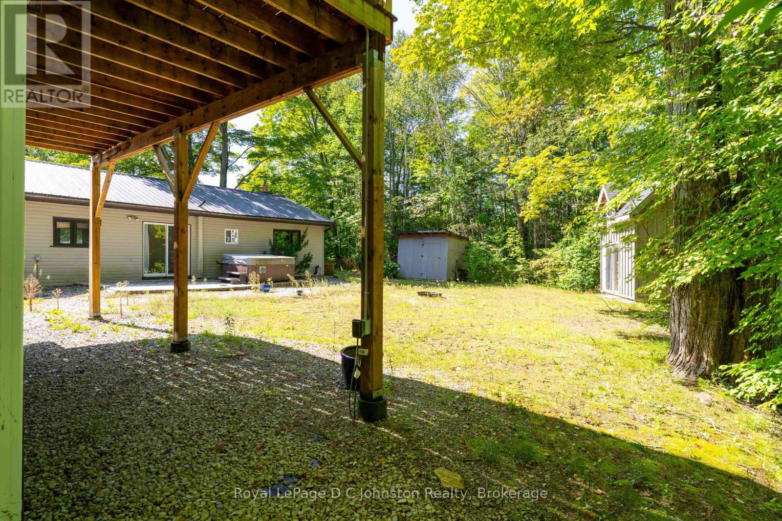 25 Avele Road, South Bruce Peninsula, Ontario  N0H 2T0 - Photo 35 - X13710554