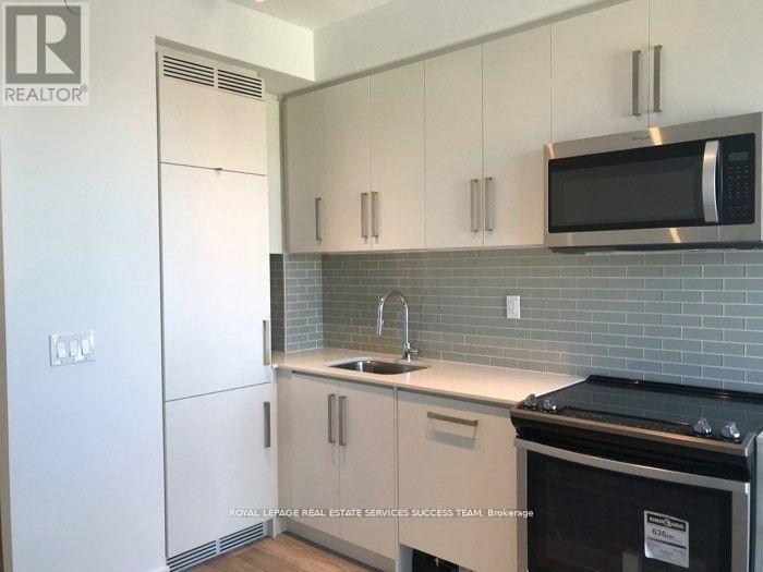 2205 - 5180 Yonge Street, Toronto, Ontario M2N 5P6 - Photo 2 - C13710358