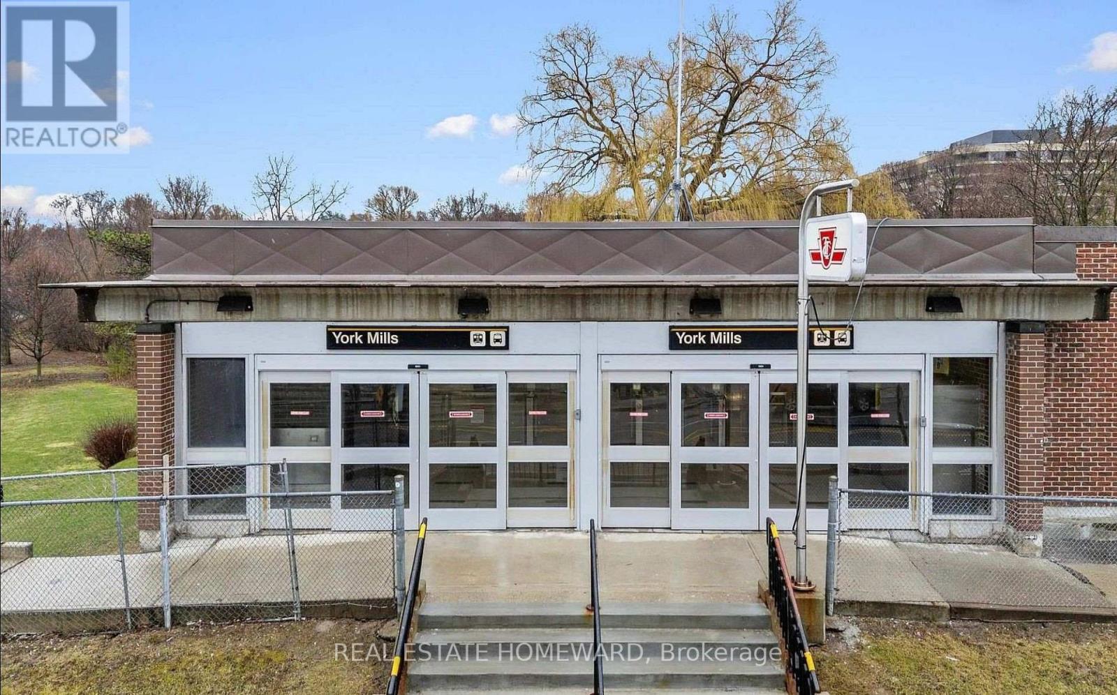 206 - 10 Old York Mills Road, Toronto, Ontario  M2P 2G9 - Photo 22 - C13710420
