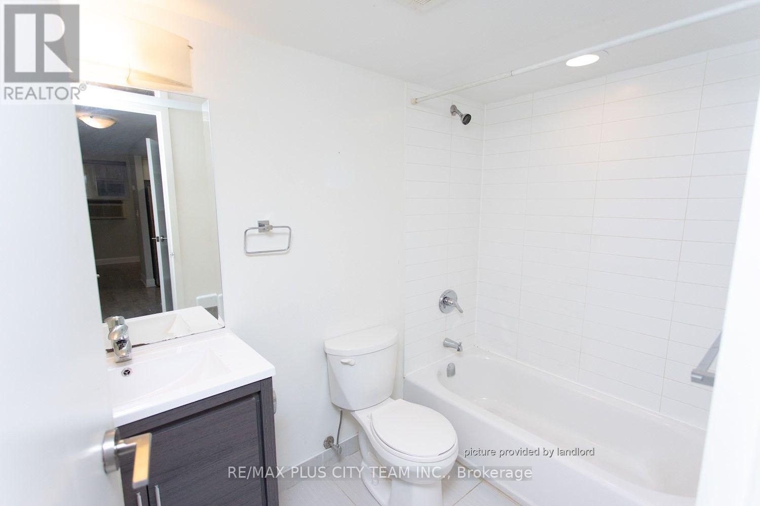 L06 - 686 Bathurst Street, Toronto, Ontario M5S 2R3 - Photo 10 - C13710486