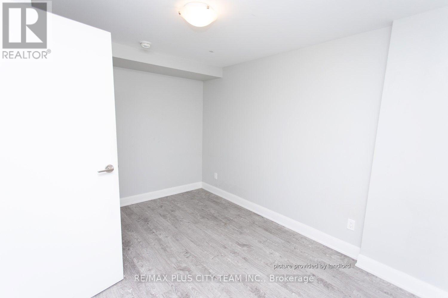 L06 - 686 Bathurst Street, Toronto, Ontario M5S 2R3 - Photo 7 - C13710486