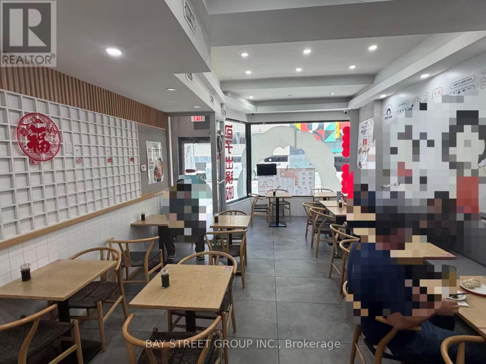 185 Dundas Street W, Toronto, Ontario  M5G 1C7 - Photo 2 - C13710500