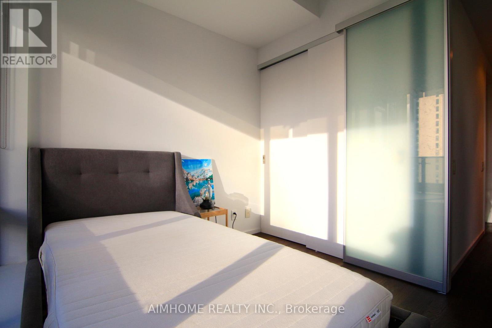 910 - 5 St Joseph Street, Toronto, Ontario M4Y 0B6 - Photo 10 - C13710520
