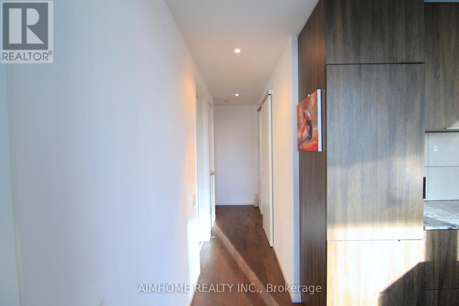 910 - 5 St Joseph Street, Toronto, Ontario M4Y 0B6 - Photo 5 - C13710520