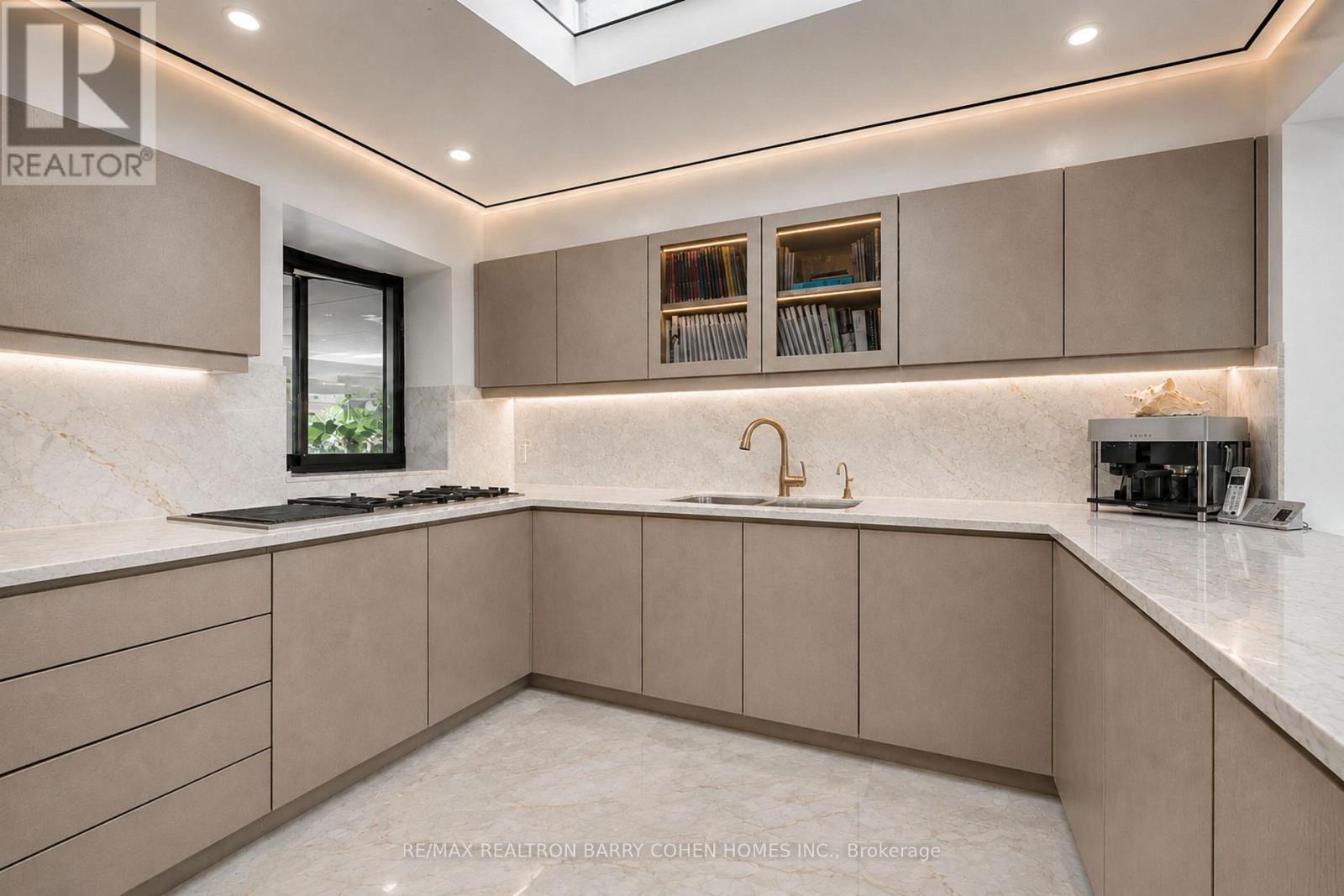 428 Russell Hill Road, Toronto, Ontario M5P 2S3 - Photo 15 - C13710534