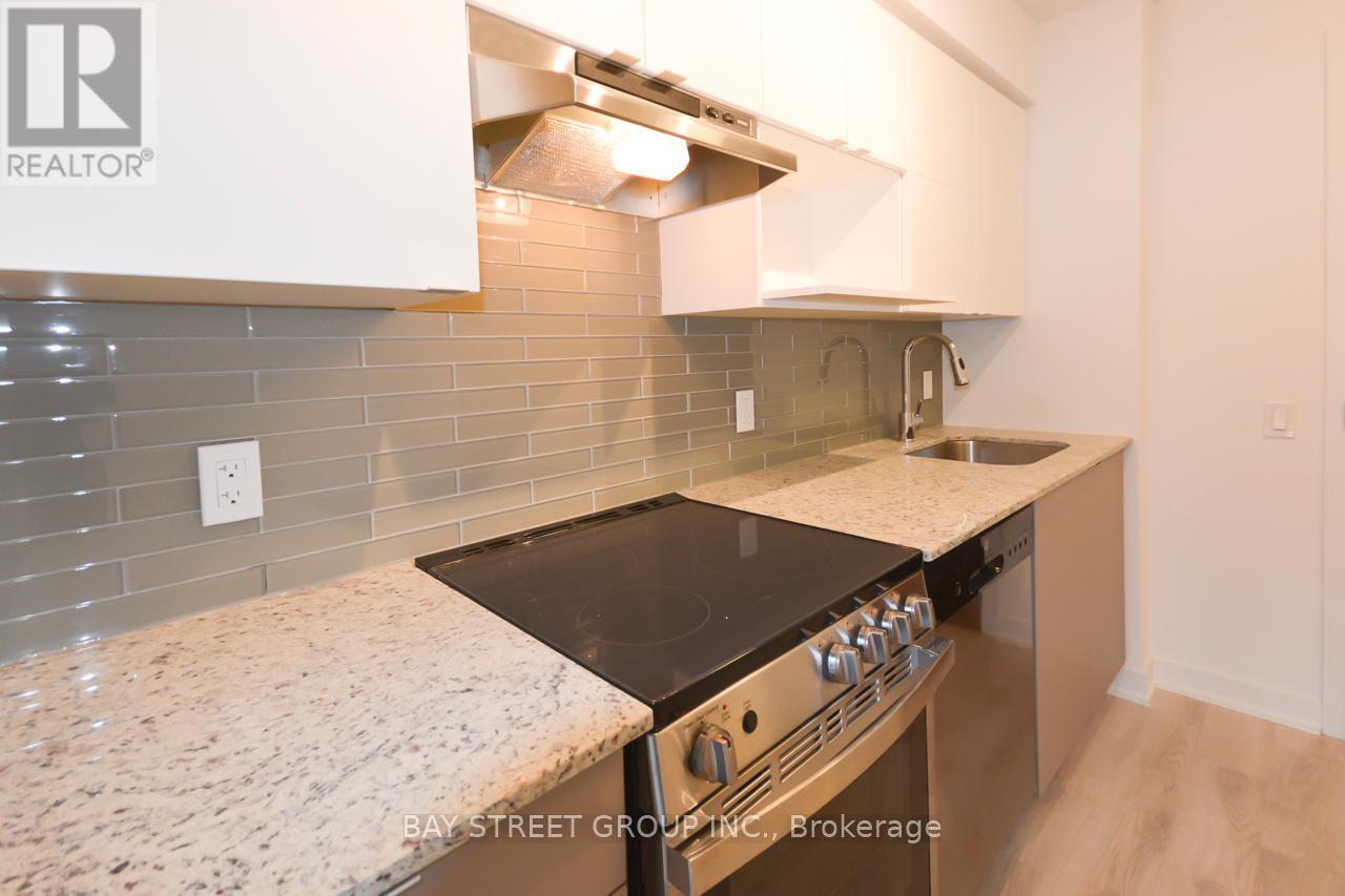 1010 - 120 Varna Drive, Toronto, Ontario M6A 0B3 - Photo 17 - C13710546