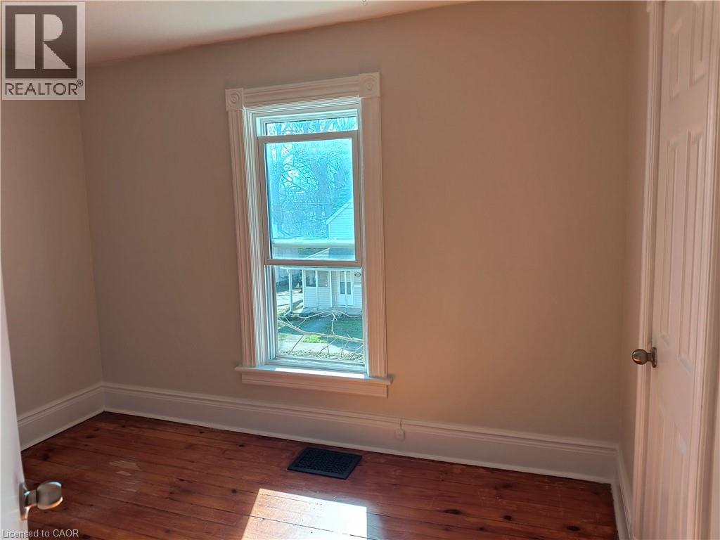 4208 Terrace Avenue N, Niagara Falls, Ontario  L2E 2J4 - Photo 16 - 40843466
