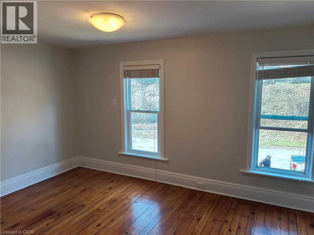 4208 Terrace Avenue N, Niagara Falls, Ontario  L2E 2J4 - Photo 13 - 40843466