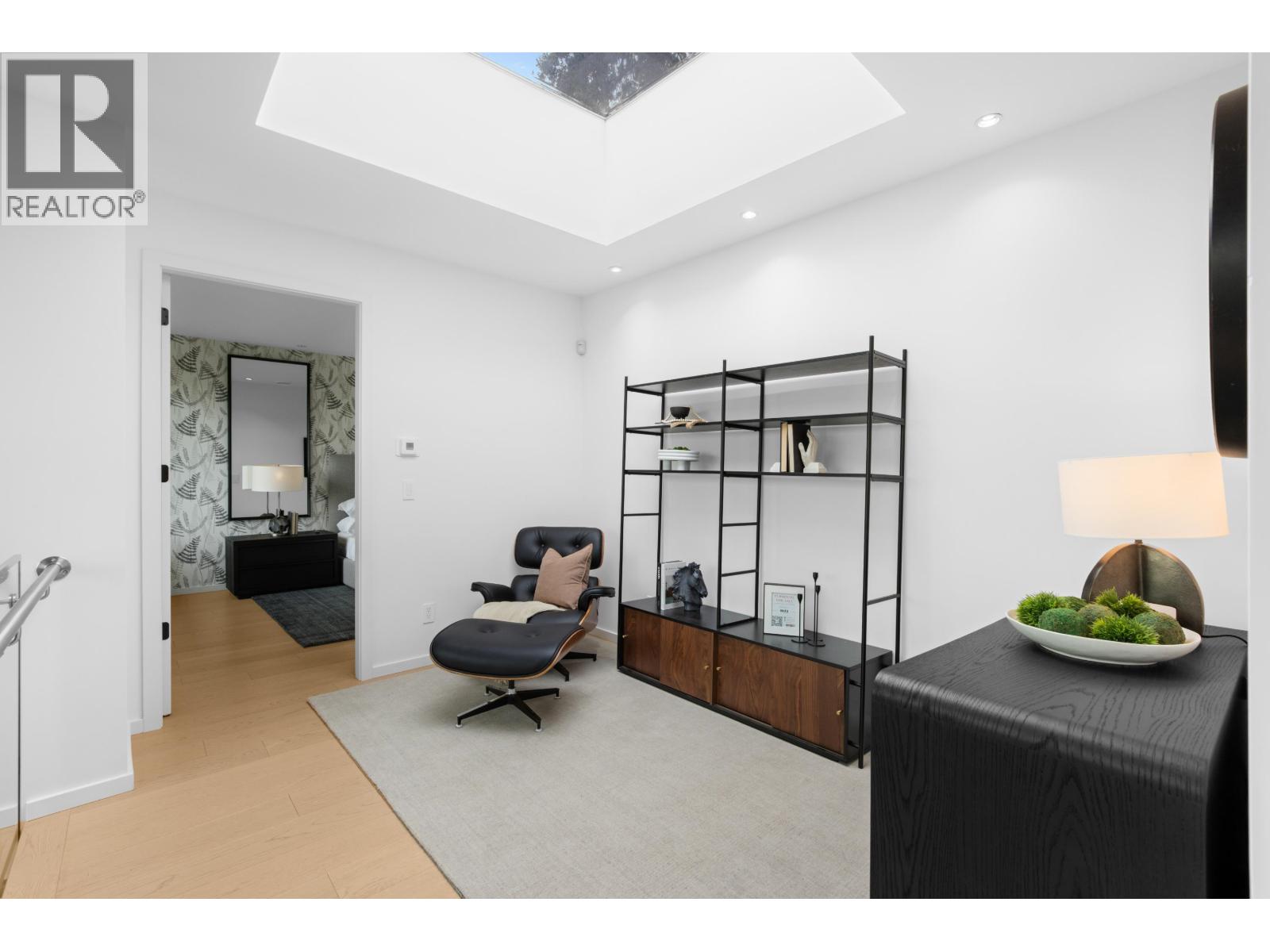 976 Melbourne Avenue, North Vancouver, British Columbia  V7R 1N9 - Photo 11 - R3113565