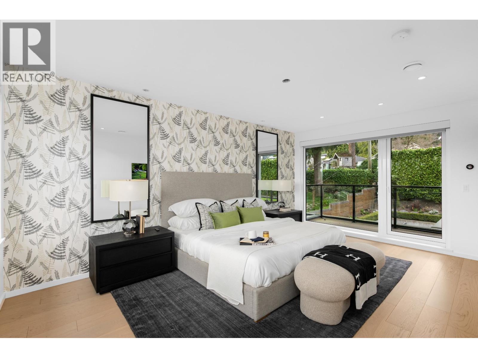 976 Melbourne Avenue, North Vancouver, British Columbia  V7R 1N9 - Photo 12 - R3113565