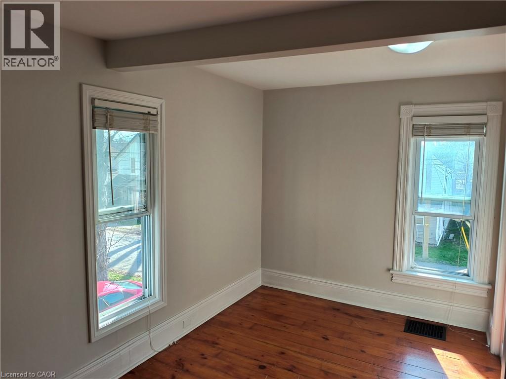 4208 Terrace Avenue N, Niagara Falls, Ontario  L2E 2J4 - Photo 15 - 40843466