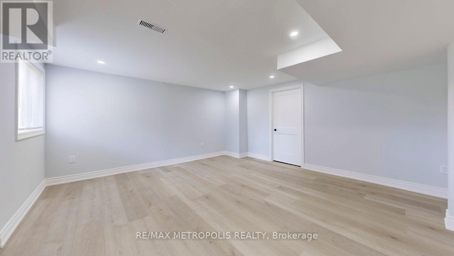 Basement - 1428 Mockingbird Square, Pickering, Ontario  L1X 0N8 - Photo 24 - E13710360