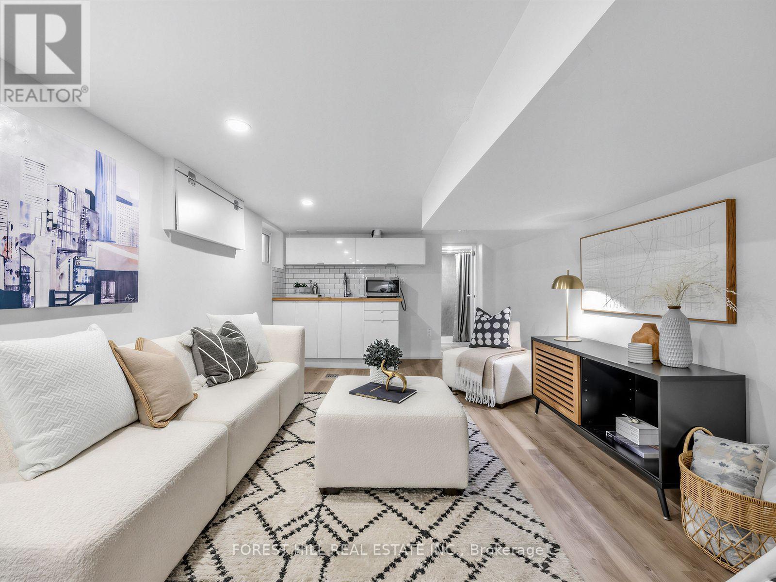 2375 Gerrard Street E, Toronto, Ontario  M4E 2E7 - Photo 18 - E13710370