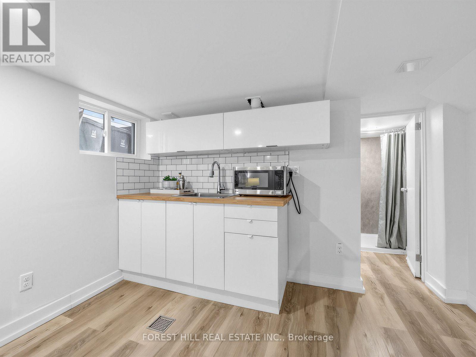 2375 Gerrard Street E, Toronto, Ontario  M4E 2E7 - Photo 21 - E13710370