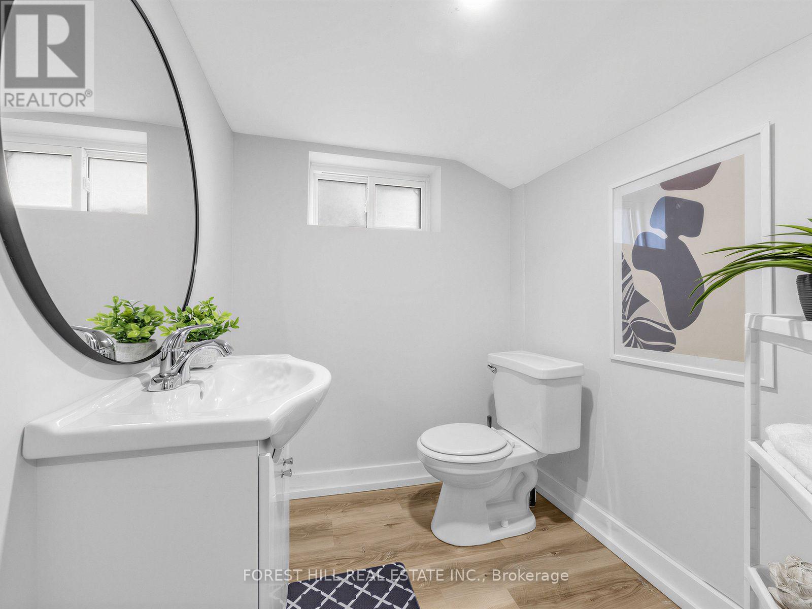 2375 Gerrard Street E, Toronto, Ontario  M4E 2E7 - Photo 22 - E13710370
