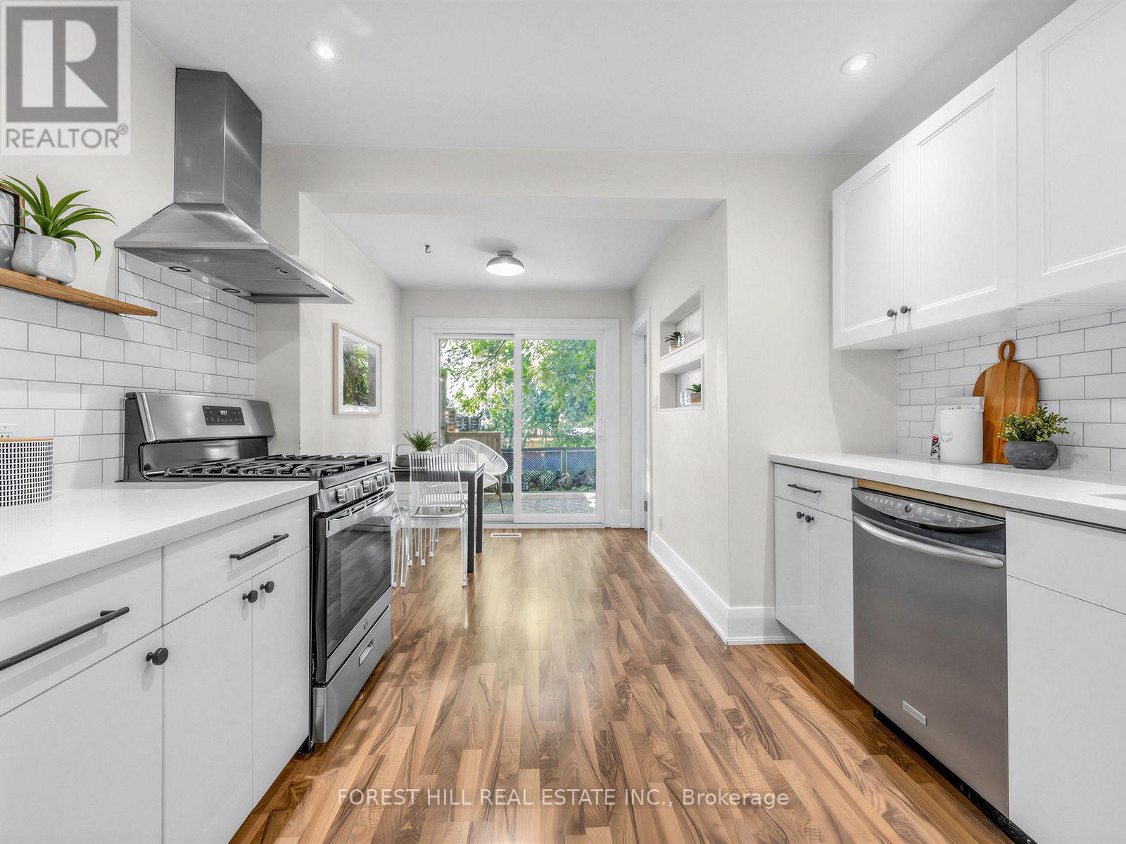2375 Gerrard Street E, Toronto, Ontario  M4E 2E7 - Photo 8 - E13710370