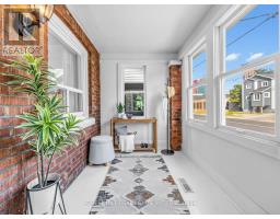 2375 GERRARD STREET E, Toronto, Ontario