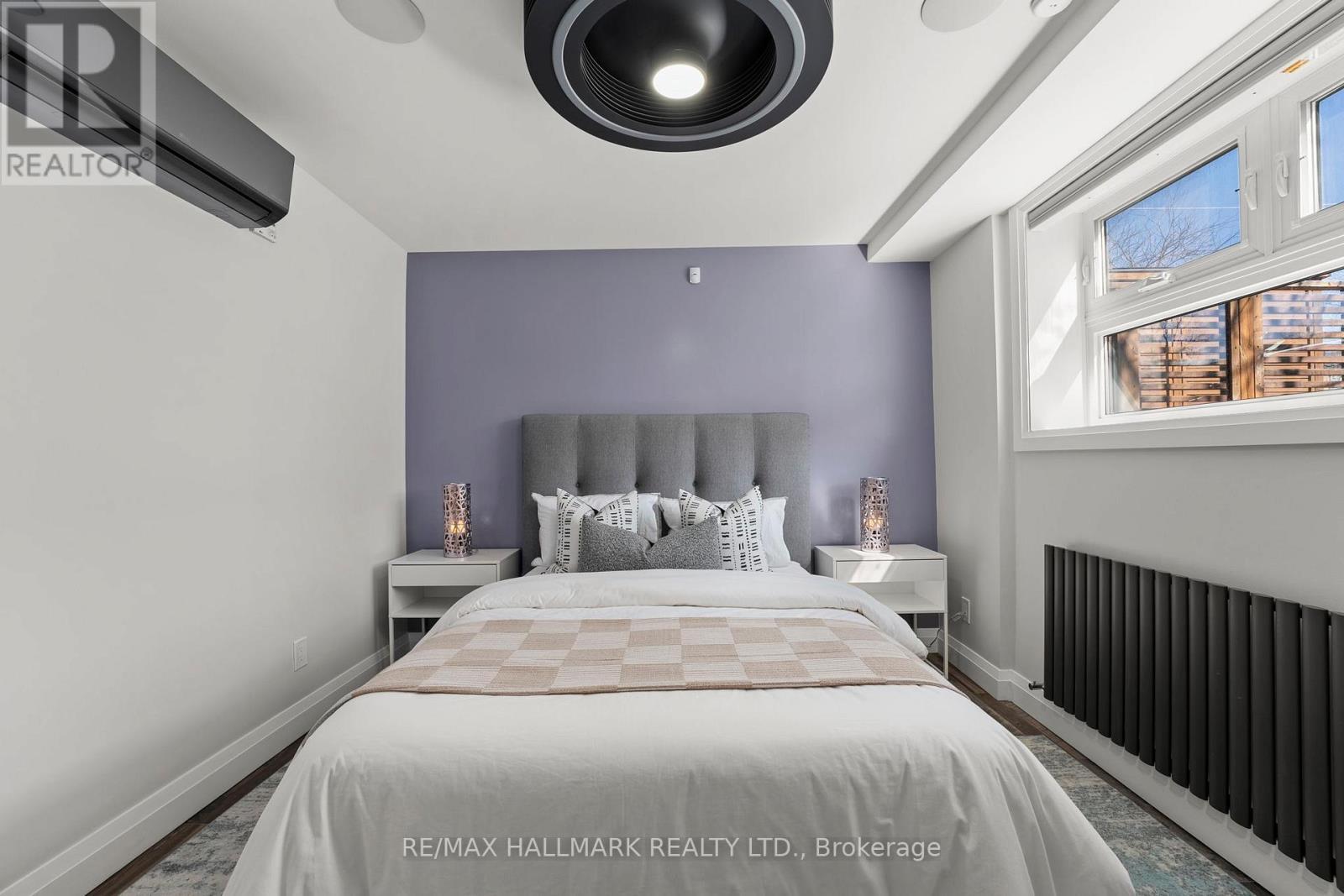 272 King Edward Avenue, Toronto, Ontario  M4C 0A8 - Photo 14 - E13710422